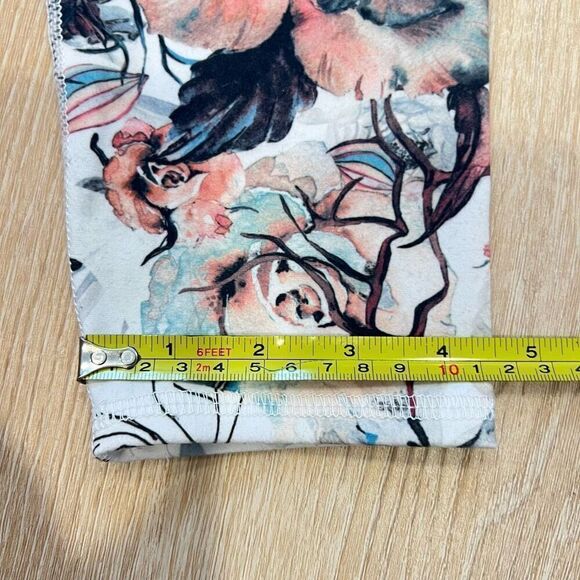 Evolution & Creation Watercolor & Outline Floral Print Pattern, Women’s Medium - Picture 9 of 10